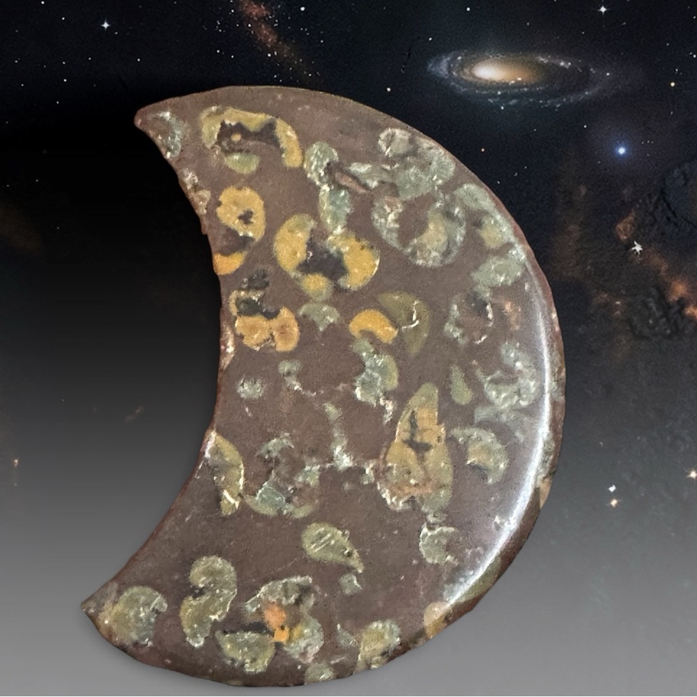 Ajooba /Fruit Jasper Cresent Moon - Picture 2 of 2